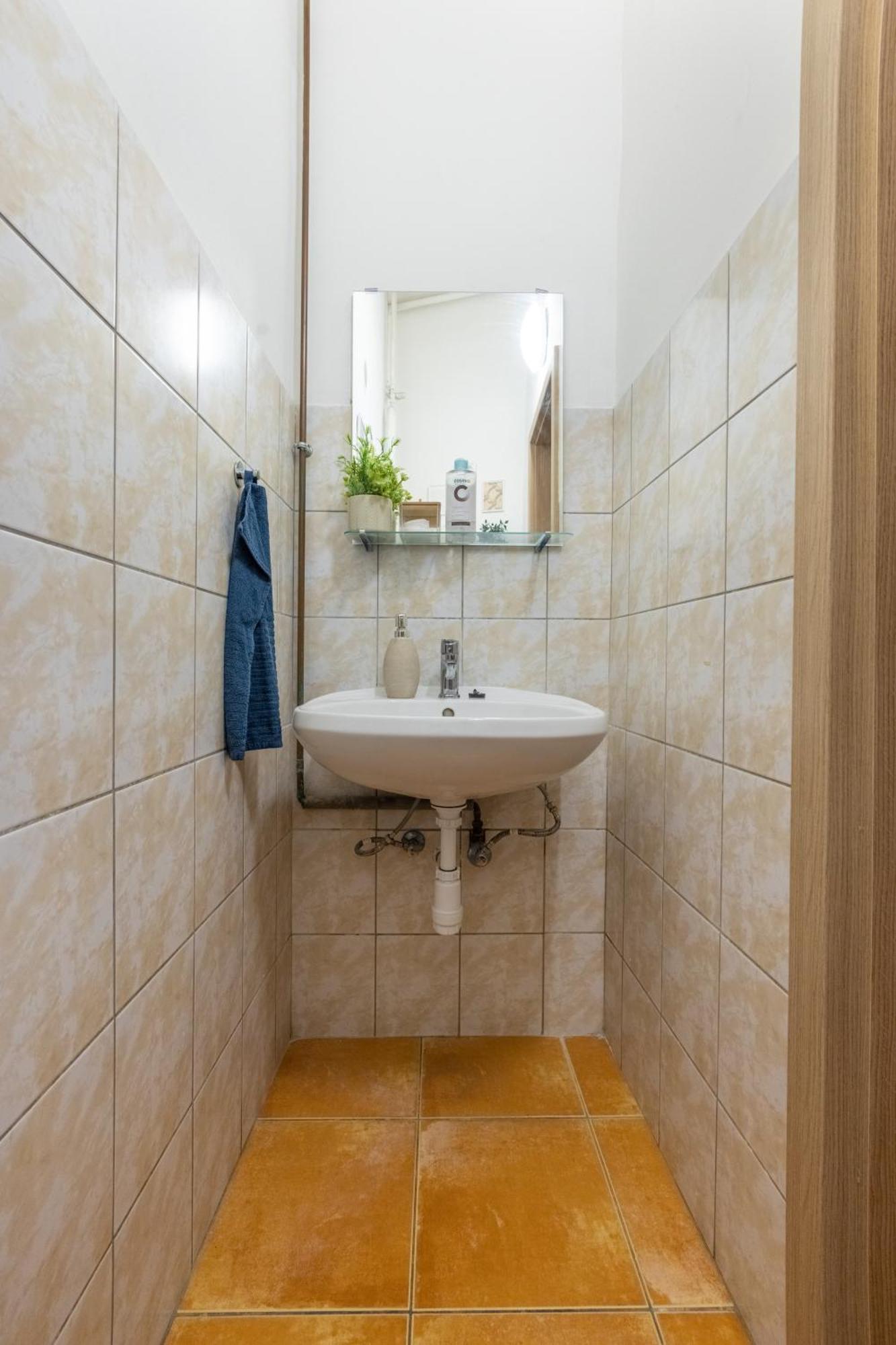 Gellerico Rooms At Rakoczi Square Будапеща Екстериор снимка