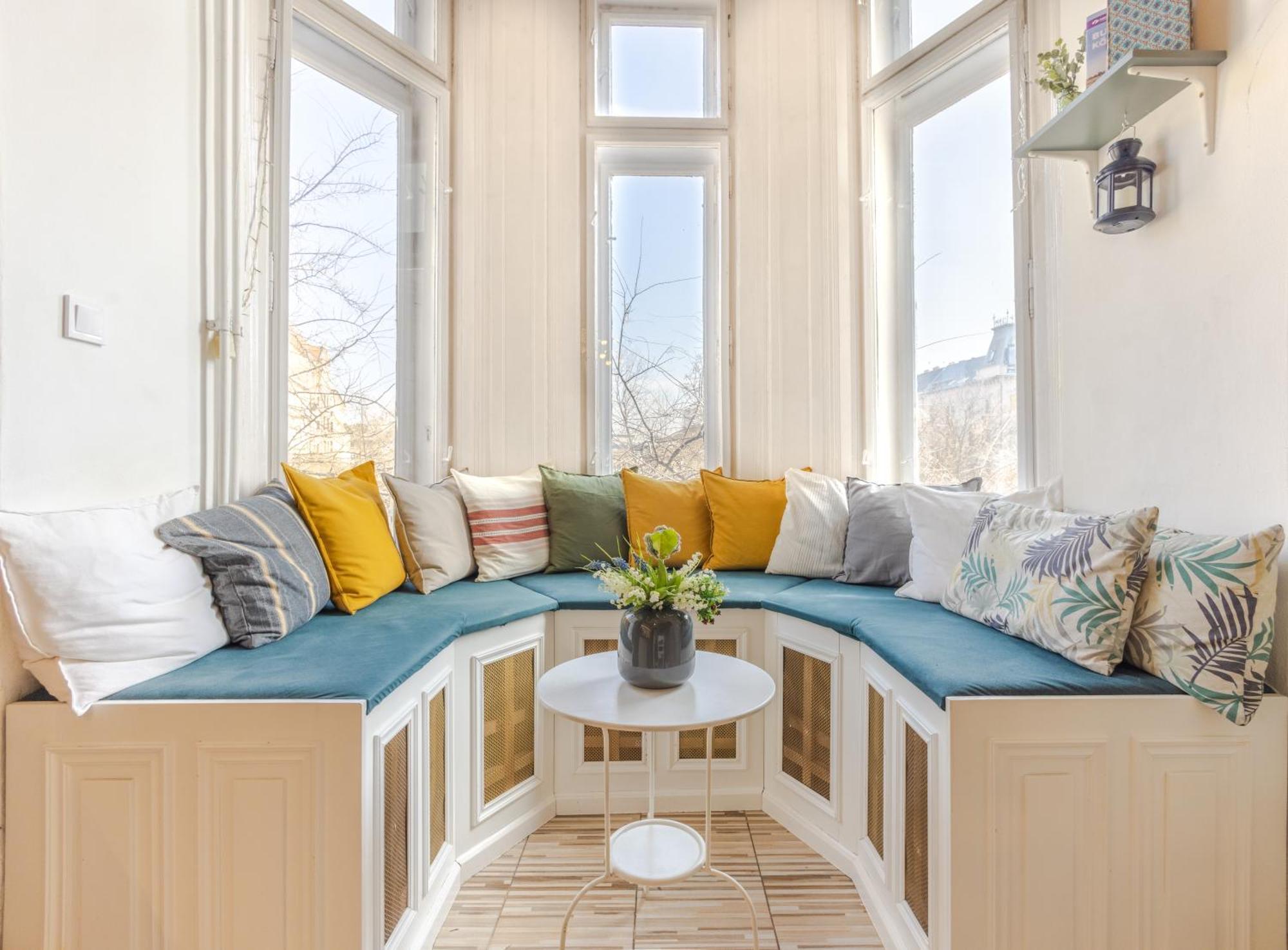 Gellerico Rooms At Rakoczi Square Будапеща Екстериор снимка