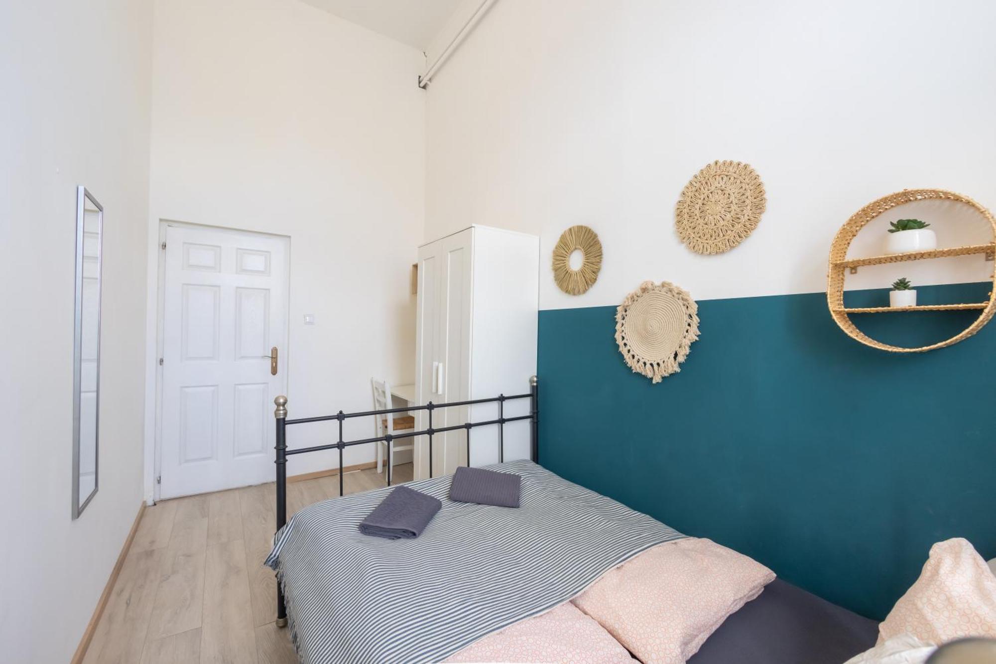 Gellerico Rooms At Rakoczi Square Будапеща Екстериор снимка